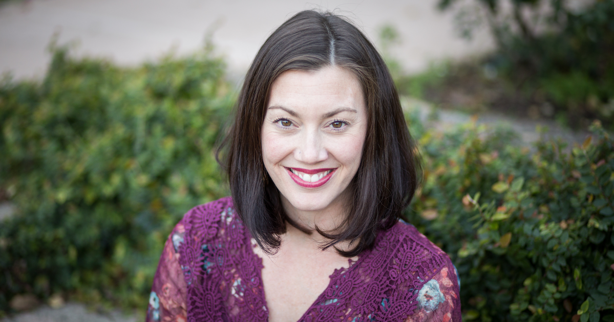 Megan Gredesky, LMFT - Oakland therapist in rose garden